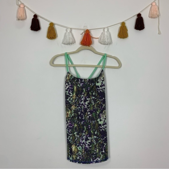 Lululemon Dancing Warrior Tank Floral Sport Pistachio Size 6 - Picture 2 of 11